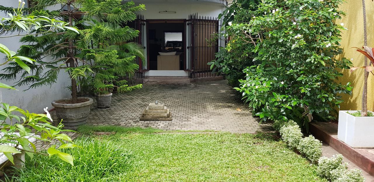 The Canes Boutique Hotel Colombo Extérieur photo
